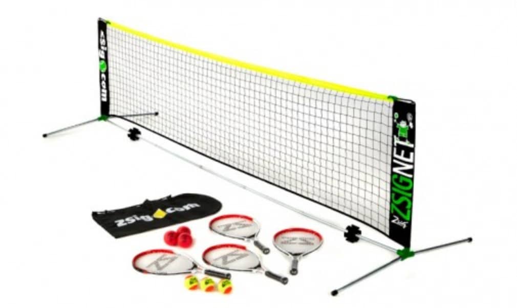 ZsigÈs Mini Tennis Family Set is great fun for all ages